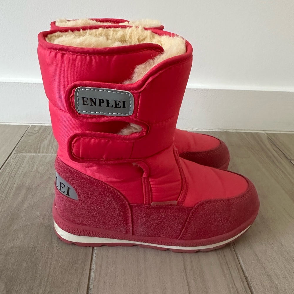 Kids Pink Winter Boots